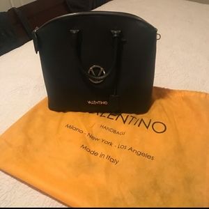 Mario Valentino Gorgeous black bag 💼 13in by 14in